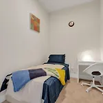 Elegant Space In Currie
