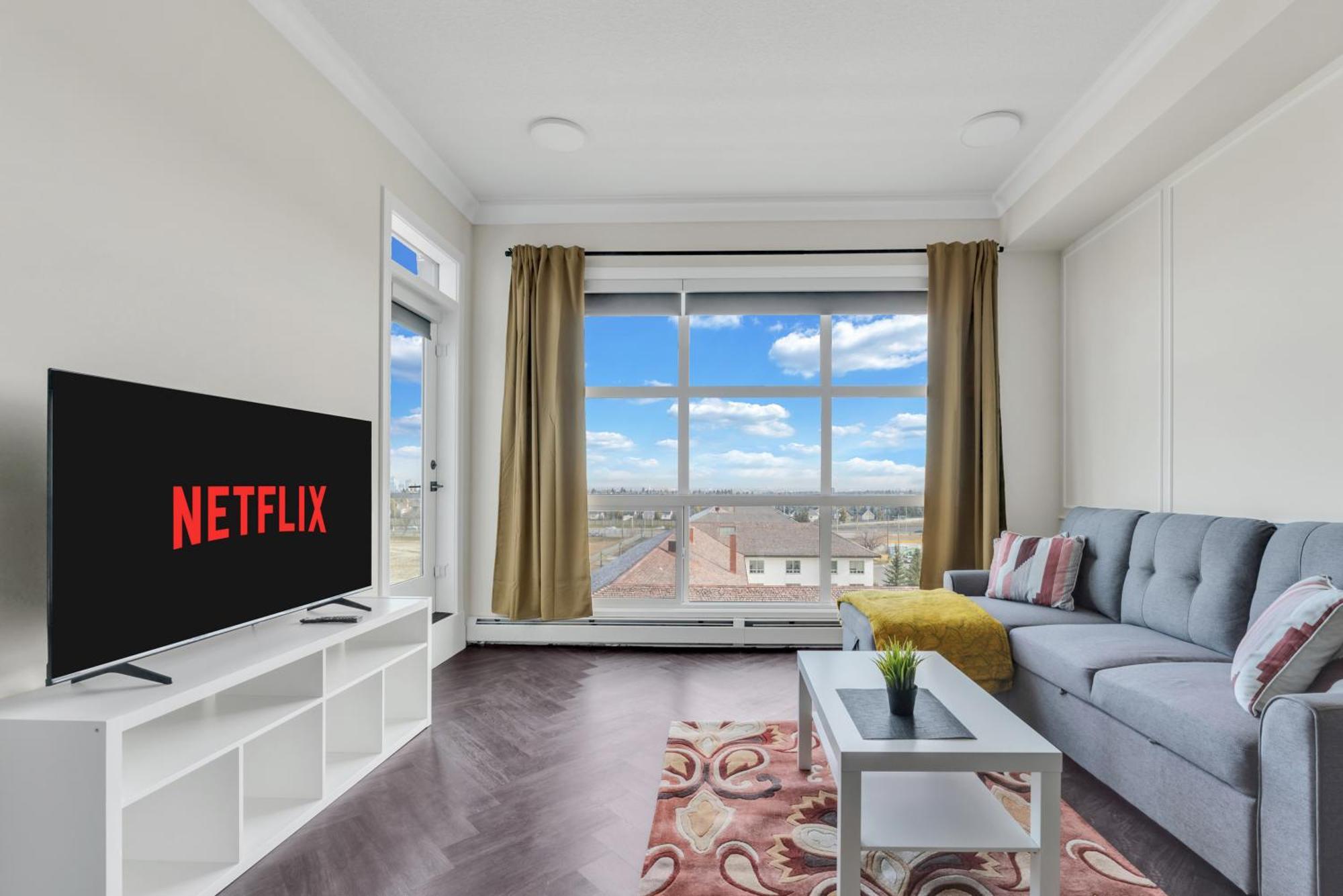 Elegant Space In Currie * Calgary