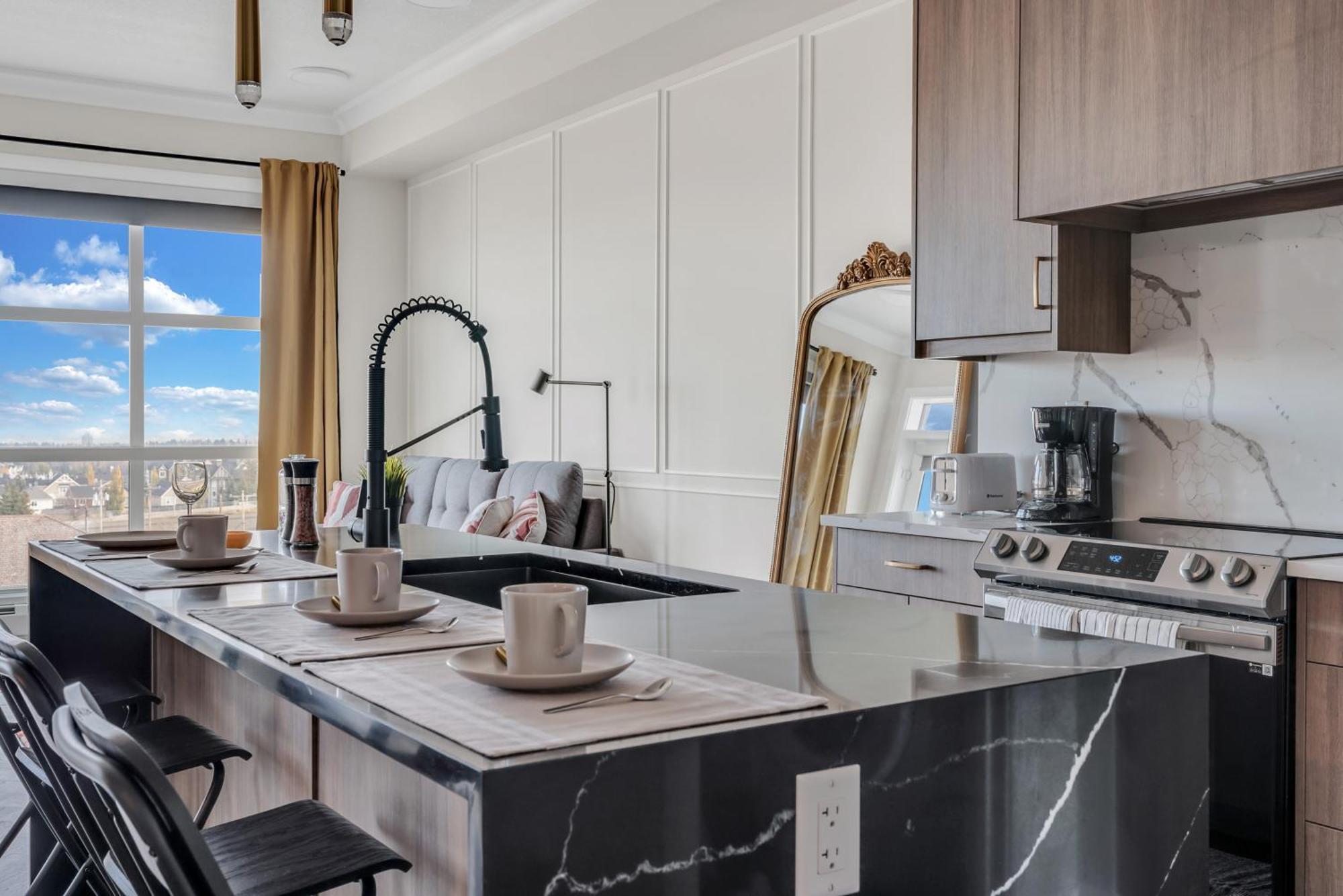 Elegant Space In Currie